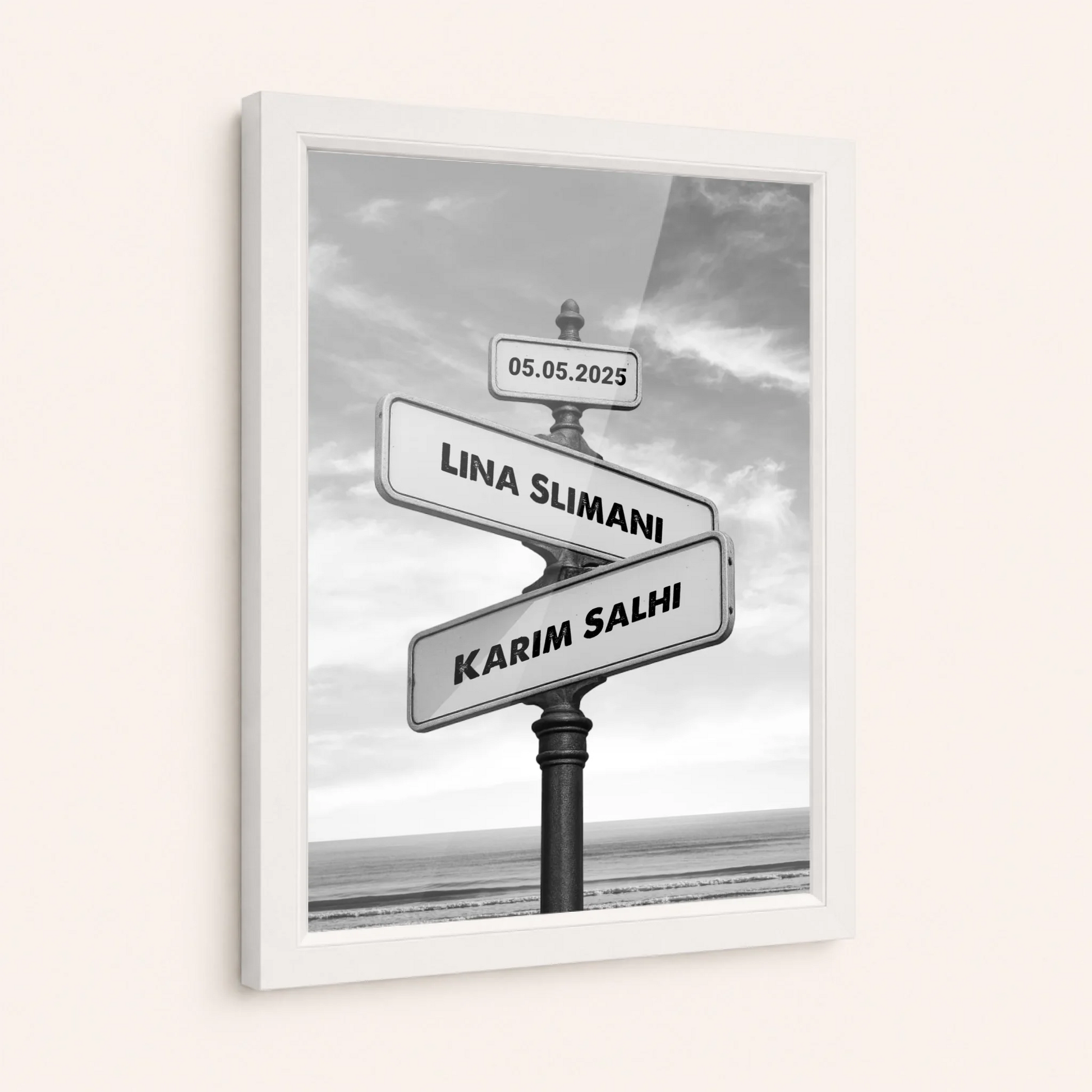 4. White-Frame-Side-Transparent