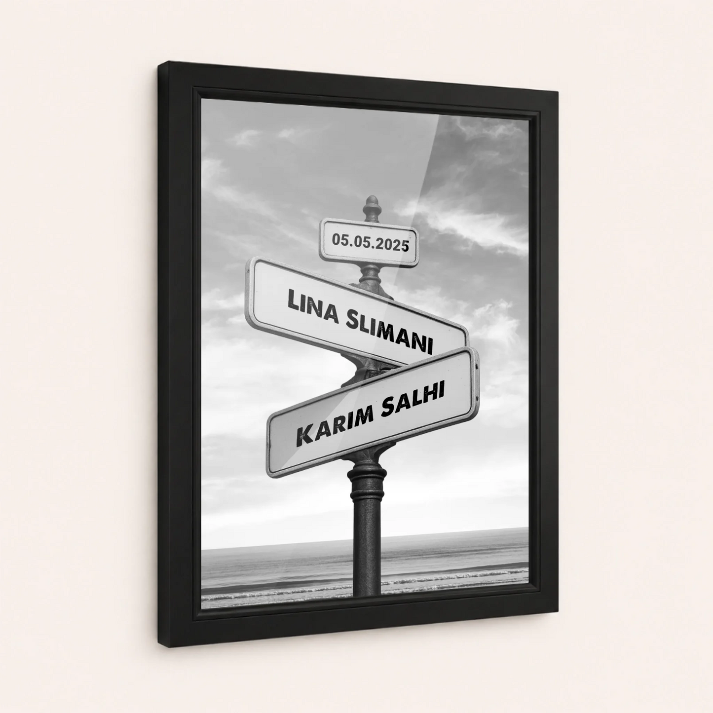3. Black-Frame-Side-Transparent